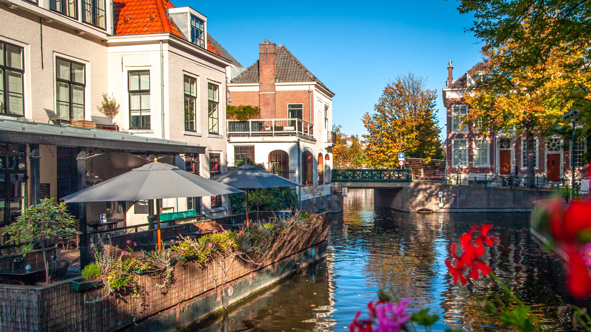 Canals in The Hague