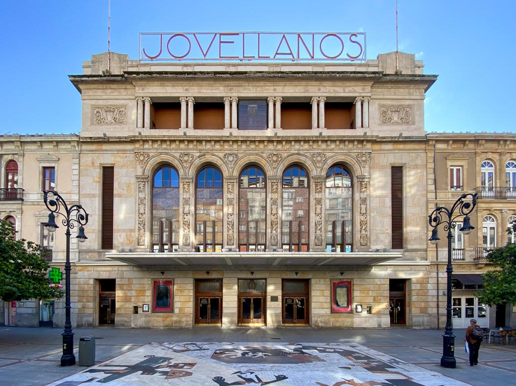 Theatre in Gijón Spain