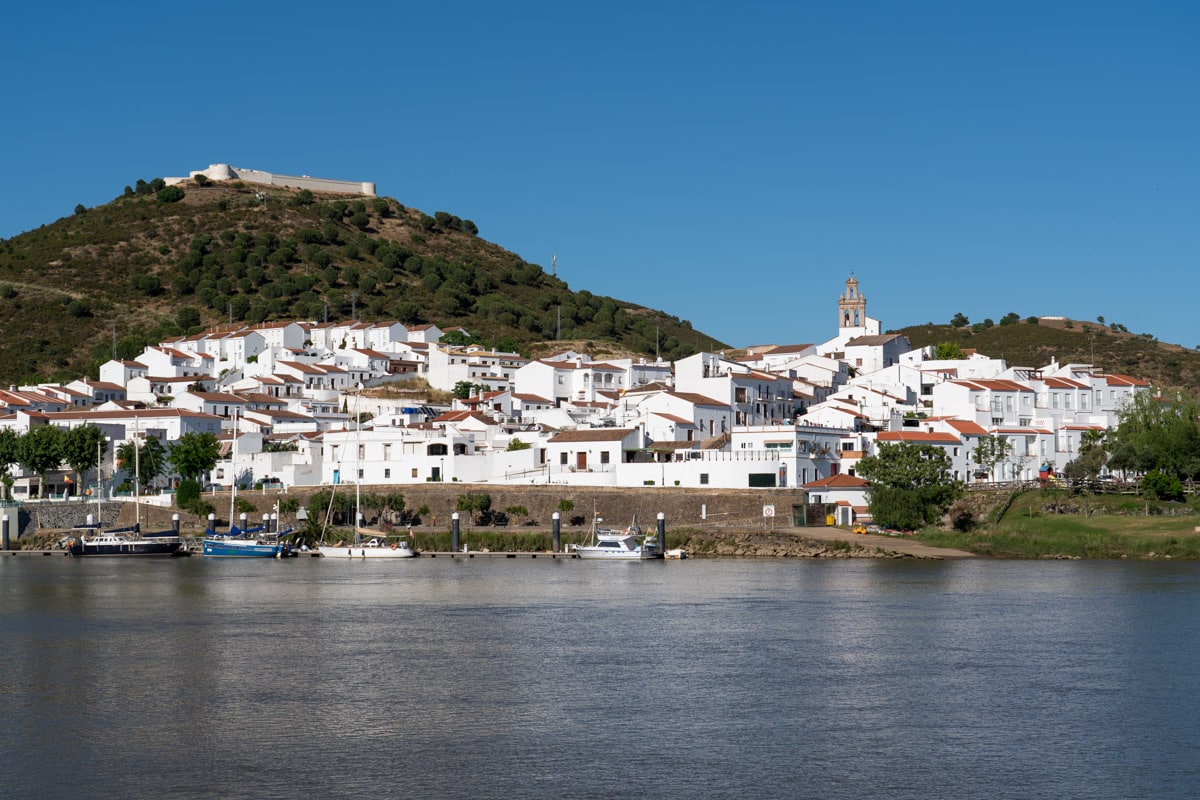 Sanlúcar de Guadiana, a whitewashed village and Spain spot